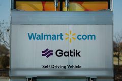 Walmart now using fully driverless trucks as automation speeds up in wake of pandemic