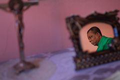 Catholic Priest Who Survived Haitian Gang Abduction Urges Prayers for 17 Kidnapped Missionaries