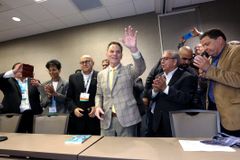Floyd encourages, pledges support to Hispanic pastors | Baptist Press