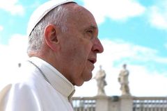 Pope Francis: Governments must act urgently against child pornography