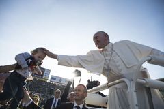 Pope Francis to speak at meeting of bishops and mayors in Florence