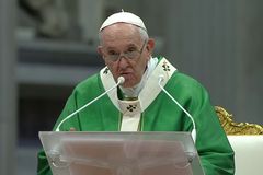 Pope Francis launches 2-year synodal path with call to ‘encounter, listen, and discern’