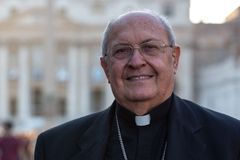 Vatican cardinal visits Syria in 10th year of civil war
