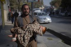 Attackers bomb Afghan hospital