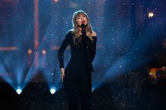 Taylor Swift’s ‘SNL’ Performance of ‘All Too Well’ Is One for the Ages