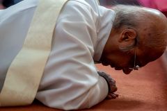 Former Anglican bishop ordained a Catholic priest in London | Crux