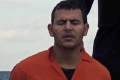 Egypt in Mourning as It Bombs Libyan Terrorist Targets after Beheading of Copts - Morningstar News