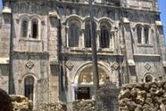 Suspected Muslim Extremists Throw Acid on Priest in Zanzibar, Tanzania - Morningstar News