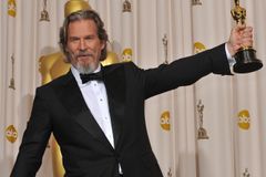 Awesome News: Jeff Bridges’ Cancer Is In Remission
