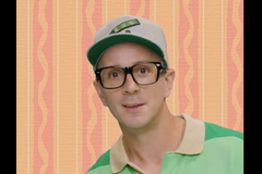 Steve From ‘Blue’s Clues’ Is Back With a Message For His Grown Up Fans and It’s Getting Pretty Dusty in Here