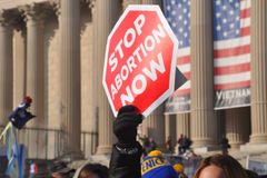 Poll: Most Americans Believe Abortion Should Be Legal in the First Trimester