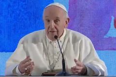 Pope Francis encourages Italian bishops as the conference begins ‘synodal journey’