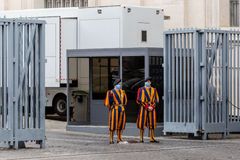3 Swiss Guards resign over Vatican vaccine mandate