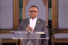 Pastor, marriage counselor resigns after preaching ‘the best person to rape is your wife’