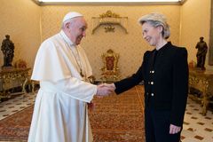Pope Francis meets European Commission president at the Vatican