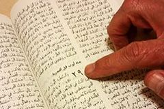 Middle Eastern men delve into God's Word | Baptist Press