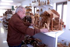 Israeli Company Brings Christmas Hope to Christians in the Holy Land and America