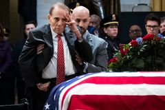 Bob Dole: 5 interesting facts about World War II veteran, longtime US senator from Kansas