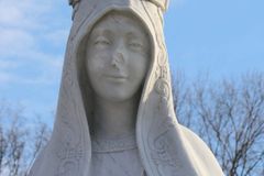 Man attacks DC basilica's Our Lady of Fatima statue by cutting off hands, hammering face