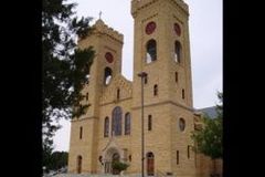 Kansas school upholds Catholic identity, fosters vocations