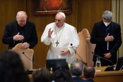 Pope Francis warns leaders of Catholic movements not to abuse power