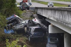 Crews search for missing in Tennessee floods