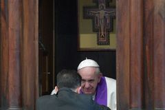 Pope Francis: Going to confession is 'abandoning oneself to Love'