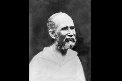 Charles de Foucauld and 6 others to be canonized May 15