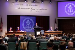 Former EC chair Mike Stone sues former ERLC president Russell Moore | Baptist Press