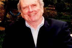 Tom Quigley, longtime foreign policy adviser to U.S. bishops, dies at 91