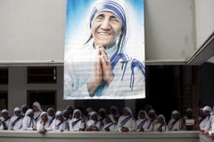 Indian authorities investigate Mother Teresa charity over claims of converting orphan girls