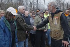 Mike Pence joins Samaritan's Purse volunteers to aid tornado victims in Kentucky