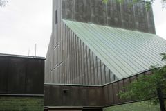 Vermont Catholic church seeks demolition of former cathedral