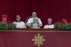 Christmas Urbi et Orbi blessing 2021: Pope Francis asks world leaders to be open to dialogue