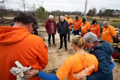Samaritan’s Purse serves meals to over 1,500 survivors of Kentucky tornado