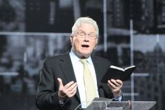 11 notable Christian figures who died in 2021