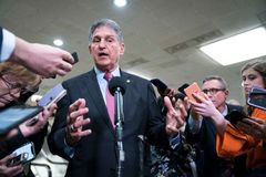 Joe Manchin's courageous defense of Hyde