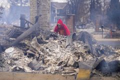 No Causalities Reported After Historic Colorado Wildfires Destroy Hundreds of Homes: 'New Year's Eve Miracle'