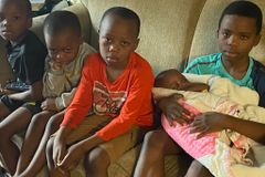 Pastor raises over $160K for 5 children orphaned after dad dies in crash, mom in childbirth