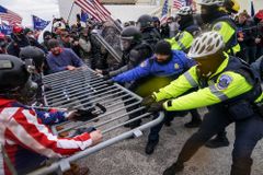 Trump supporters storm US Capitol, lawmakers evacuated | Baptist Press