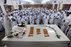 Mother Teresa's charity no longer banned from receiving foreign donations in India