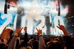 Shine 'the Light of Jesus' in 2020: 65,000 at Passion Conference, Others Rally Global Prayer Relay