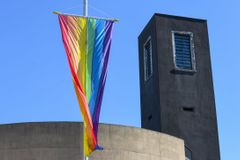 Book explores role of Catholics in AIDS crisis during 80s and 90s