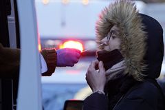 Experts: Omicron cases might have peaked