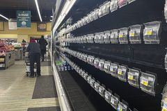 Supply chain problems leave grocery shelves sparse