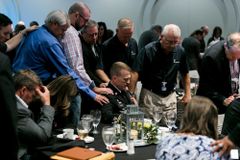 TRUSTEES: NAMB honors chaplains, elects officers | Baptist Press