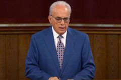 YouTube Labels John MacArthur's Sermon Hate Speech After He Said God Made Us 'Male and Female'