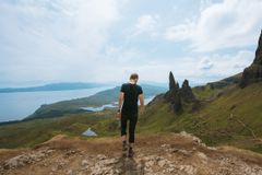 Singleness Does Not Mean Unhappiness - RELEVANT