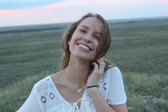 Why Can't Other Christians Understand I Am Happy Being Single? - RELEVANT