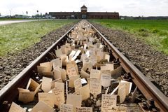 Holocaust Remembrance Day: 'Never again'